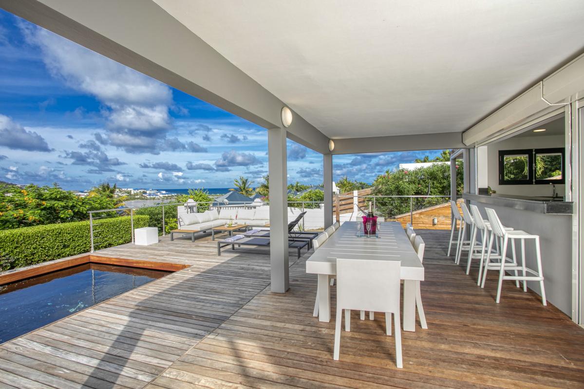 Location villa Saint Martin Mont Vernon - 6 chambres 14 personnes piscine vue mer salle de sport solarium terrain de pétanque (4)